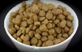 BOWL LICKIN' CHICKEN (SMALL BREED) (для собак малых пород с чувствительным пищеварением с курицей и рисом "До последнего кусочка"от BARKING HEADS)(Tiny paws’ tender loving care) 2 - 114024_1600x1600.jpg